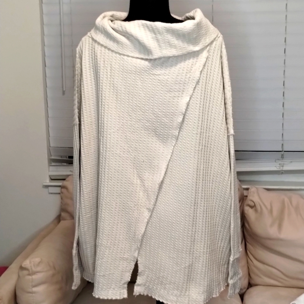 NWT Free People Juicy Long Sleeve Waffle Knit Thermal Shirt Color Stone Cold - Picture 9 of 10